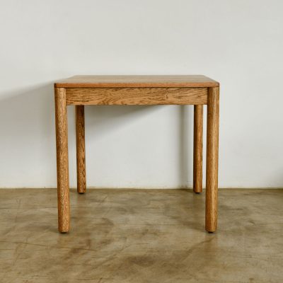 Idili Café Table